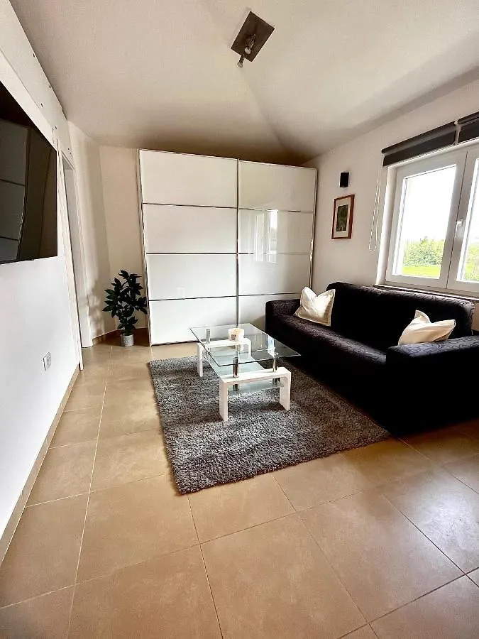 App Sunny Umag location